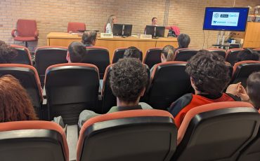 PXL_20260422_162521720